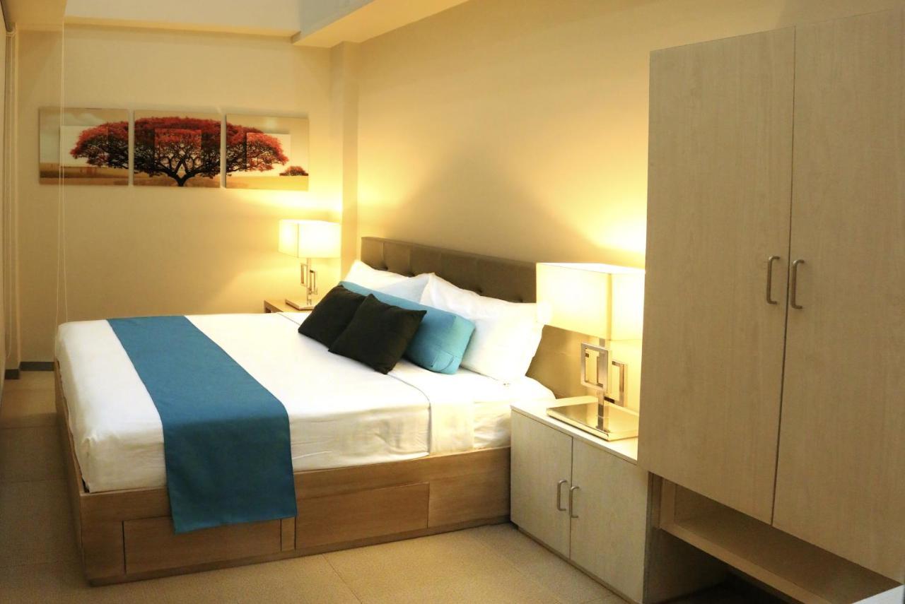 Klm Condotel Angeles Eksteriør bilde